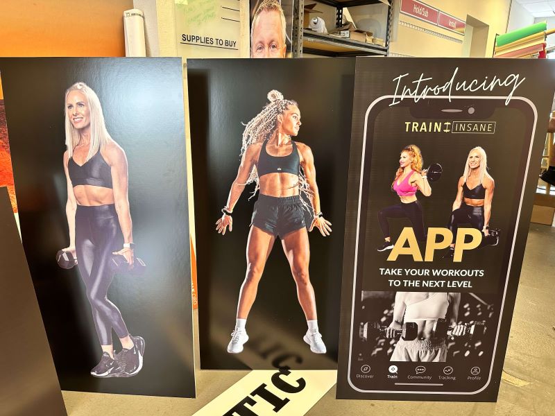 custom signs & banners